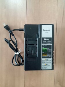 ◇ジャンク　Panasonic 充電器　EZ0L81