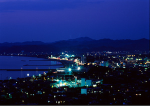 【限定品】!　大型額入り写真！！　Night Life / 城山頂上からの館山夜景　撮影者：村山ヒデカズ