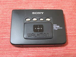 美品!!　ソニー　SONY ウォークマン　WALKMAN ポータブルカセットプレーヤー　WM-EX88　ジャンク　MADE IN JAPAN