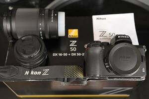 【送料無料★極上品★ショット数1620枚】Nikon Z50 ダブルズームキット NIKKOR DX16-50mm/DX50-250mm ニコン ミラーレス一眼