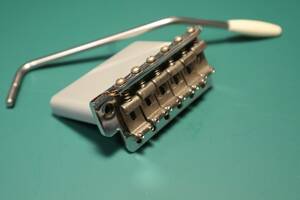 Fender USA Stratocaster Tremolo Assemblies フェンダーUSAストラトキャスタートレモロアッセンブリー（USED）