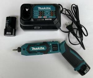 1円～【中古/美品/動作確認済】makita マキタ 7.2v 充電式 ペン型 インパクトドライバ TD022DSHX バッテリー2個付き DIY 電動工具 