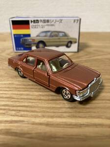 トミカ　メルセデス　ベンツ　450 SEL　TOMICA（カシスレッド）