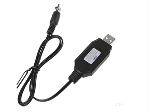 USBポートからポケットブースターの充電ができるアダプター　グローエンジン スターター