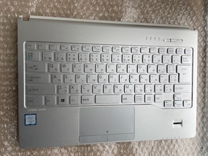 富士通 FMV LIFEBOOK SH75/Wより外したキーボード・パームレスト中古
