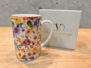 valentino garavani マグカップ 花柄 未使用品 高さ約11cm 