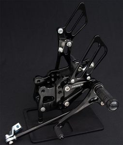 GSX-R1000 07-08 バックステップ rearsets Black