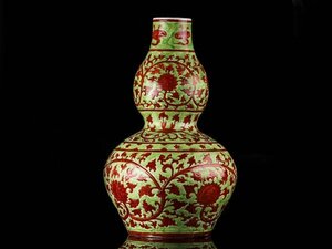 【琴》送料無料 中国美術 緑彩赤絵花卉文瓢形大花瓶 高57cm WJ245