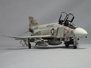 タミヤ 1/48 F-4B ファントII 前期型 VMFA-323 デス・ラトラーズ 1966ダナン 塗装済完成品