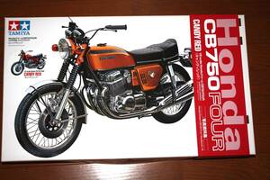 ★TAMIYA タミヤ 1/6 Honda ドリーム CB750 FOUR (キャンディーレッド） CANDY RED 未組立