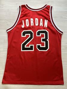 希少 ホワイトレター！ NBA BULLS マイケル・ジョーダン JORDAN #23 シカゴ・ブルズ Champion チャンピオン ヴィンテージ ユニフォーム