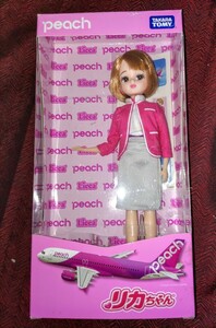 peach限定リカちゃん人形 タカラトミー 人形 オリジナル 着せ替え人形　TOMY 博物館TOY PARK