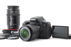 Canon キヤノン EOS Kiss X8i ダブルズームキット 新品SD32GB付き ショット数820回