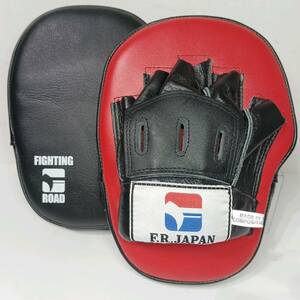 【美品】ファイティングロード F.R.JAPAN パンチングミット 格闘技 トレーニング ボクシング 両手 ブラック レッド