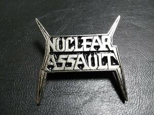 NUCLEAR ASSAULT メタルピンバッジ / d.r.i. attitude adjustment s.o.d. accused slayer metallica anthrax exodus testament