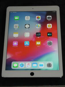 au by KDDI　Apple　iPad Air　Wi-Fi + Cellular　16GB　Space Gray スペースグレイ　MD791J/A　タブレット　動作確認済　外装現状品