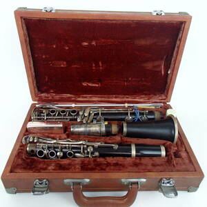 １円スタート LARK クラリネット 一式 管楽器 楽器 ケース付き 4-32