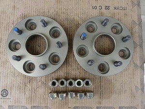 ワイドトレッドスペーサー 20mm Φ60 PCD114.3 real