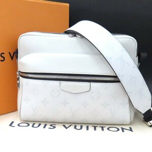 40998★1円スタート★LOUIS VUITTON ルイヴィトン 極美品 アウトドアメッセンジャー タイガラマ ショルダーバッグ アンタ―クティカ