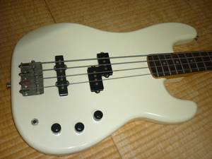 ■美品 初期版 1985年 日本製 純正ケース付 動作可！フジゲン製 Fender PRECISION BASS(フェンダープレシジョンベース)PJベース アイボリー