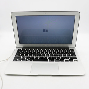 Apple MacBook Air 11-inch, Mid 2011 1.6GHz i5/2GB/SSD 128GB ジャンク品