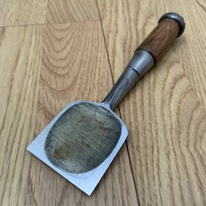 【2寸 中叩き】chisel carpenter nomi plane 大工道具 鑿 のみ ノミ かんな カンナ 組鑿 小鉋 左市弘 田斎 宮大工 幅広 60mm 叩き鑿 新潟