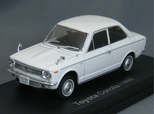 新品 未開封 トヨタ カローラ 1966年 アシェット 国産名車コレクション 1/43 ノレブ/イクソ 旧車 ミニカー D5