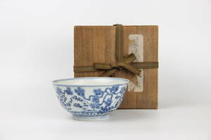 中国古陶磁　大明嘉靖年製　染付文鉢　四君子　茶碗　時代箱 MA91