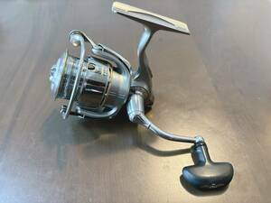 ダイワ 05 イグジスト 2506 DAIWA EXIST スピニングリール 中古品