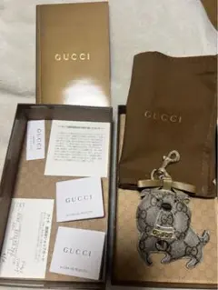 しかのすけ 様専用！GUCCI キーホルダー　ブルドッグ