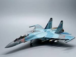 1/72 ロシア空軍 Su-35s 組立塗装済完成品