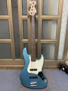 送料込! スクワイヤー  ジャズベース エレキベース　ギター　FENDER