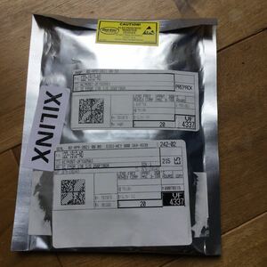 【送料無料】 XILINX FPGA XC7A35T-2FTG256I ARTIX7 20個まとめて　新品未使用品　未開封