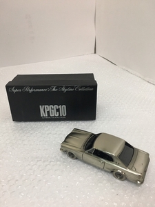 KPGC10　SKYLINE2000 GT-R KPGC10　AUTHENTIC 1/30 SCALE MODEL サイズ よこ　約14cm たて　約5cm 高さ　約4cm