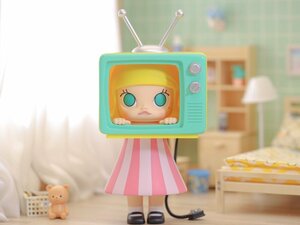 絶版 売り切れ 入手困難 数量限定生産 Kennyswork x POPMART MOLLY WATCHING TELEVISION 大 ホットトイズやメディコムトイではありません