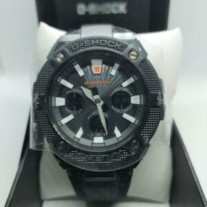 超美品　CASIO　G-SHOCK　GST-W130BC-1AJF 　腕時計