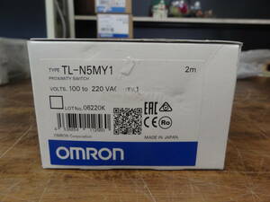 たぶん 未使用 OMRON オムロン TL-N5MY1 近接 センサー 2M