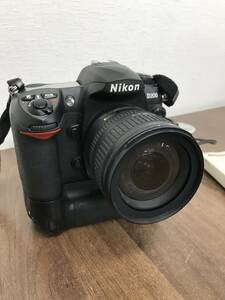 Y82 Nikon ニコン D200 動作確認済み デジタル一眼レフカメラ レンズ付き 専用ベルト・充電アダプター・取扱説明書付き