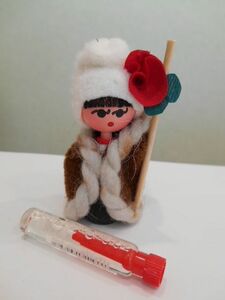 ブルガリア 人形 民族衣装 少年 ローズエッセンス付き 0037