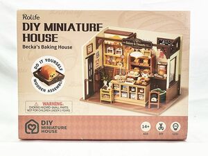 ROBOTIME社　Rolife　DIYミニチュアハウスキット　Becka’s Baking House　DG161　シュリンク包装　同梱OK　1円スタート★S