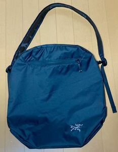 ARC’TERYX / Heliad Tote 12L トートバッグ バッグ ブラック