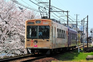 デジ画像２コマ　嵐電(京福電鉄)　モボ６３１形夕子・モボ２００１形