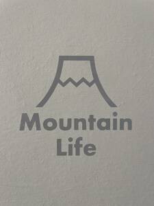 207.【送料無料】 山 Mountain Life カッティングステッカー 富士山 キャンプ アウトドア 【新品】