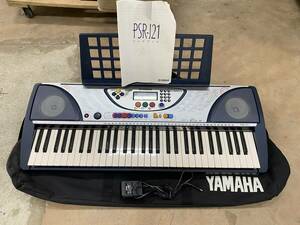 M-6133 【同梱不可】980円～ 現状品　YAMAHA/ヤマハ　電子キーボード　電子ピアノ　PSR-J21　弦楽器　楽器　