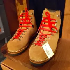 タイムセール！新品！　秀山荘オリジナル（中山製靴）　オールシーズン登山靴