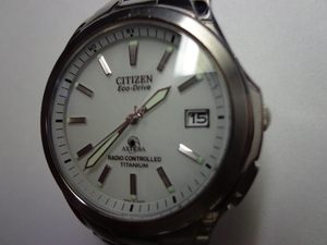 CITIZEN　電波ソーラーメンズ腕時計　ECO-DRIVE　ATTESA　H410-T003788 W.R.10BAR　正常稼働品　シルバー色　腕周り約１８cm　ケース付き