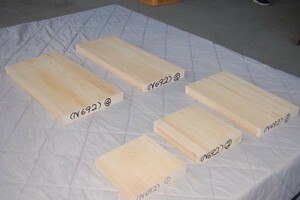 木曽桧　ヒノキ（ 天然材と植林材） 5本で7200円　角材　材木　新品