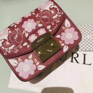 新品◇4.1万 希少な限定完売品 FURLA フルラ　メトロポリス　ショルダーバッグ ブタちゃんとフラワー　ショッパー 袋とリボン付