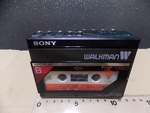 ソニーSONY ウォークマン WM-W800 ★両面 W カセット　チューナーパック対応モデル★希少？　カセット テープ 2枚用