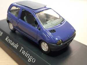 ★SOLIDO Renault Twingo 1528 ルノー トゥインゴ ミニカー 色：ムラサキ 当時物 希少カラー＆モデル 中古即決
